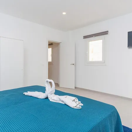 Apartment Aroa 1 *