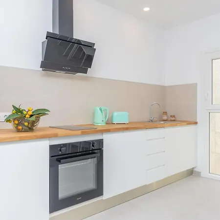 Aroa 1 Apartment